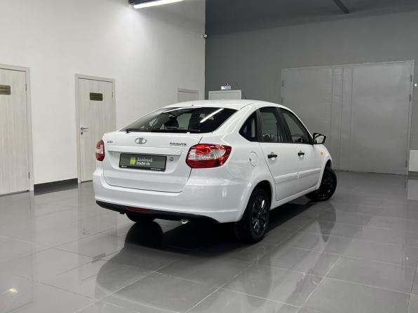Lada (ВАЗ) Granta I с пробегом 2016 года, цена 530 000 рублей, 105552 км, лифтбек, Автокод Объявления