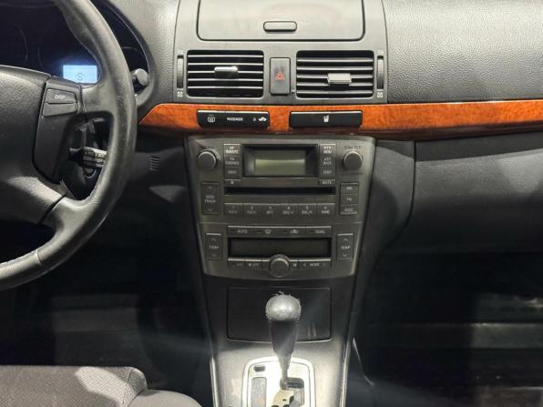 Toyota Avensis II Рестайлинг с пробегом 2008 года, цена 768 245 рублей, 285748 км, седан, Автокод Объявления