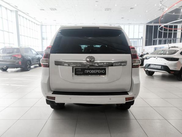 Toyota Land Cruiser Prado 150 Series Рестайлинг 1 с пробегом 2014 года, цена 3 250 000 рублей, 180780 км, внедорожник, Автокод Объявления