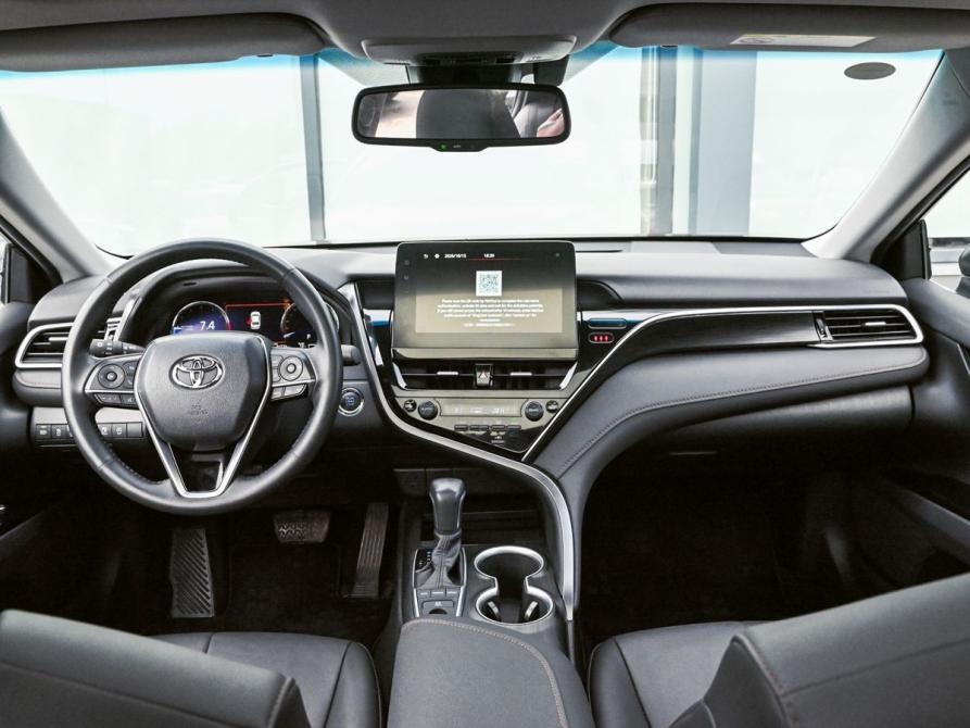 Toyota Camry VIII (XV70) Рестайлинг Екатеринбург  - изображение 19