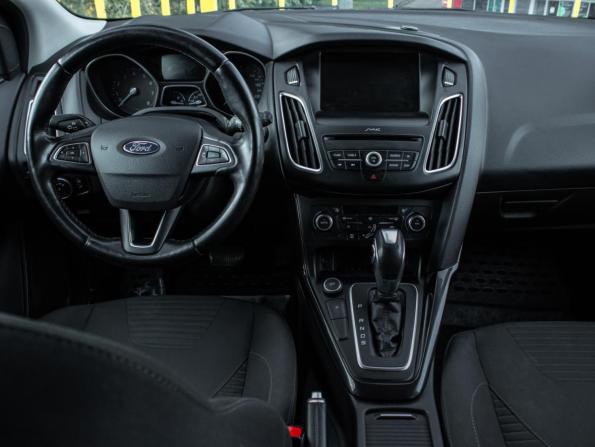 Ford Focus III Рестайлинг с пробегом 2016 года, цена 1 000 000 рублей, 227791 км, универсал, Автокод Объявления