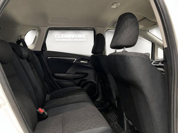 Honda Fit III с пробегом 2016 года, цена 1 050 000 рублей, 79300 км, хэтчбек, Автокод Объявления
