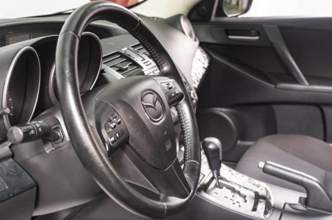 Mazda 3 II (BL) с пробегом 2011 года, цена 899 000 рублей, 182000 км, седан, Автокод Объявления