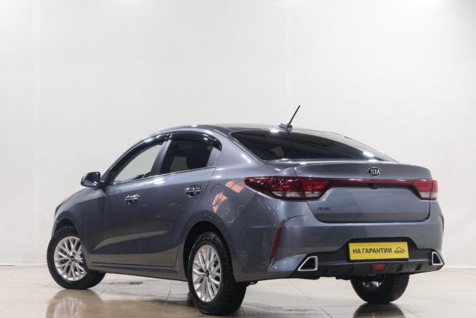 Kia Rio IV Рестайлинг с пробегом 2020 года, цена 1 699 000 рублей, 94400 км, седан, Автокод Объявления