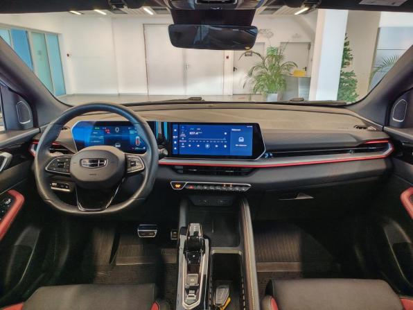 Geely Coolray I Рестайлинг с пробегом 2024 года, цена 1 932 000 рублей, 69117 км, внедорожник, Автокод Объявления