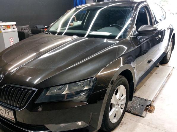 Skoda Superb III с пробегом 2019 года, цена 1 785 000 рублей, 112761 км, лифтбек, Автокод Объявления
