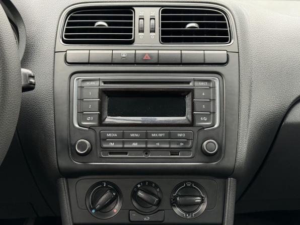 Volkswagen Polo V с пробегом 2013 года, цена 829 000 рублей, 80501 км, седан, Автокод Объявления