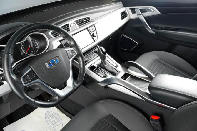Geely Atlas I с пробегом 2018 года, цена 1 579 000 рублей, 161000 км, внедорожник, Автокод Объявления