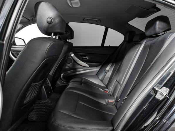BMW 3 серии VI (F3x) с пробегом 2015 года, цена 1 650 000 рублей, 178000 км, седан, Автокод Объявления