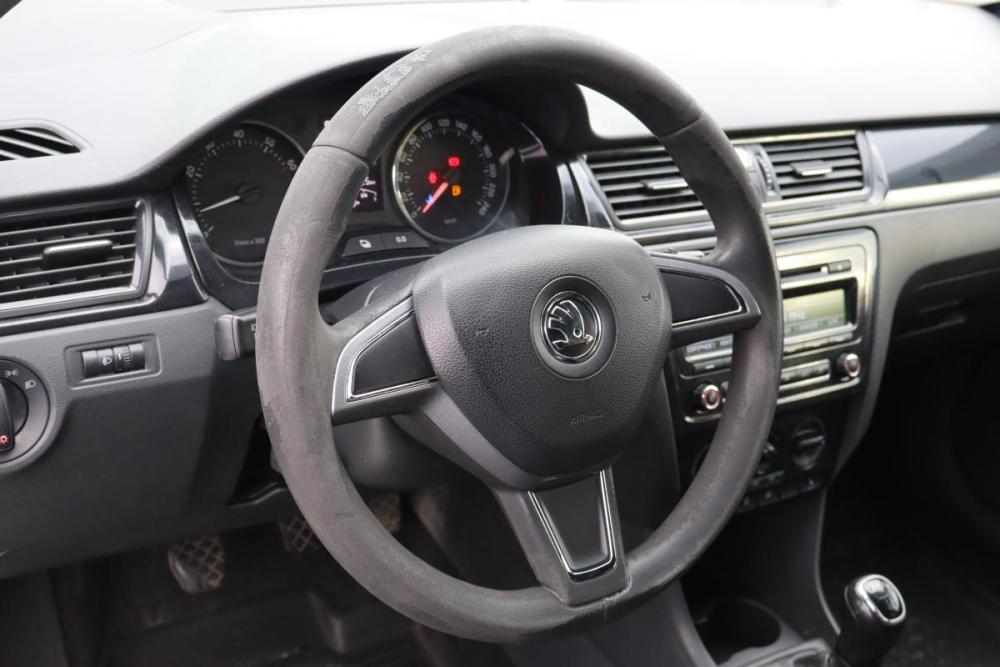 Skoda Rapid I Санкт-Петербург  - изображение 9