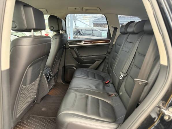 Volkswagen Touareg II с пробегом 2011 года, цена 1 695 000 рублей, 270000 км, внедорожник, Автокод Объявления