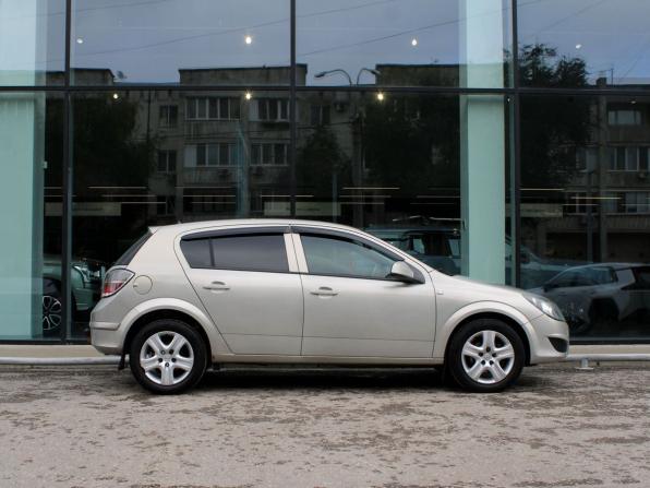 Opel Astra H Рестайлинг с пробегом 2010 года, цена 387 000 рублей, 306676 км, хэтчбек, Автокод Объявления