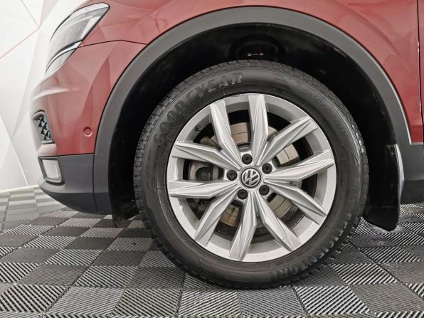 Volkswagen Tiguan II с пробегом 2018 года, цена 1 795 150 рублей, 173080 км, внедорожник, Автокод Объявления