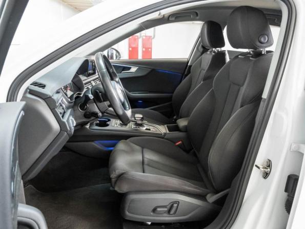 Audi A4 V (B9) с пробегом 2016 года, цена 2 547 000 рублей, 119086 км, седан, Автокод Объявления