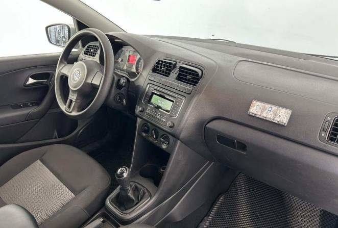 Volkswagen Polo V с пробегом 2013 года, цена 850 000 рублей, 136119 км, седан, Автокод Объявления