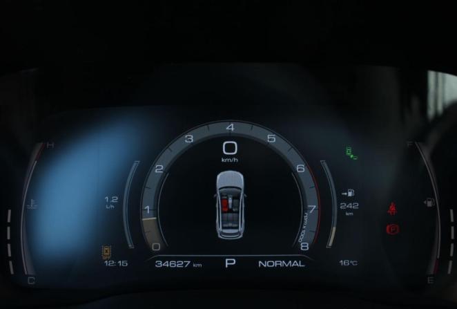 Haval Jolion I с пробегом 2024 года, цена 2 100 000 рублей, 34618 км, внедорожник, Автокод Объявления