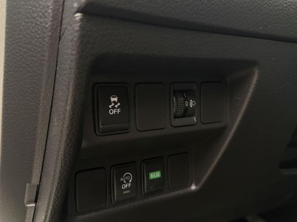Nissan Qashqai II с пробегом 2018 года, цена 1 589 000 рублей, 117238 км, внедорожник, Автокод Объявления