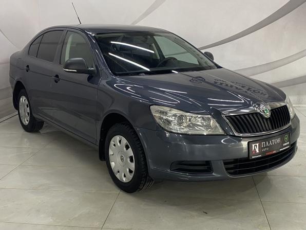 Skoda Octavia II (A5) Рестайлинг с пробегом 2009 года, цена 799 000 рублей, 236000 км, лифтбек, Автокод Объявления