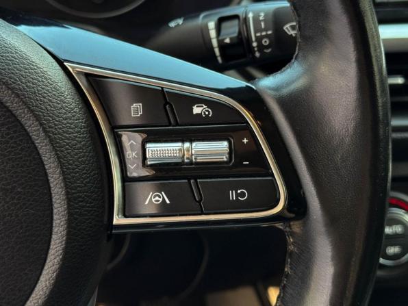 Kia Cerato IV Рестайлинг с пробегом 2021 года, цена 2 169 000 рублей, 123604 км, седан, Автокод Объявления
