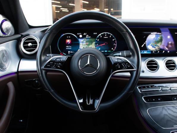 Mercedes-Benz E-Класс V (W213 S213 C238) Рестайлинг с пробегом 2020 года, цена 5 198 000 рублей, 88933 км, седан, Автокод Объявления