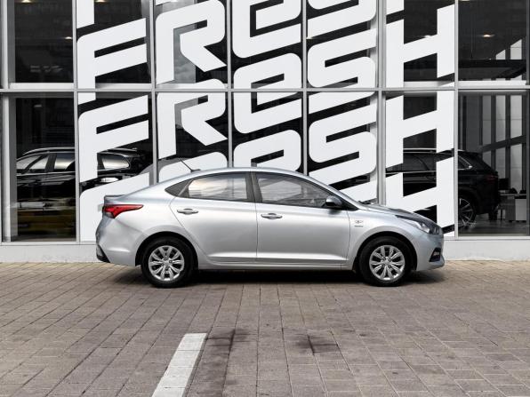 Hyundai Solaris II с пробегом 2019 года, цена 1 414 000 рублей, 113432 км, седан, Автокод Объявления