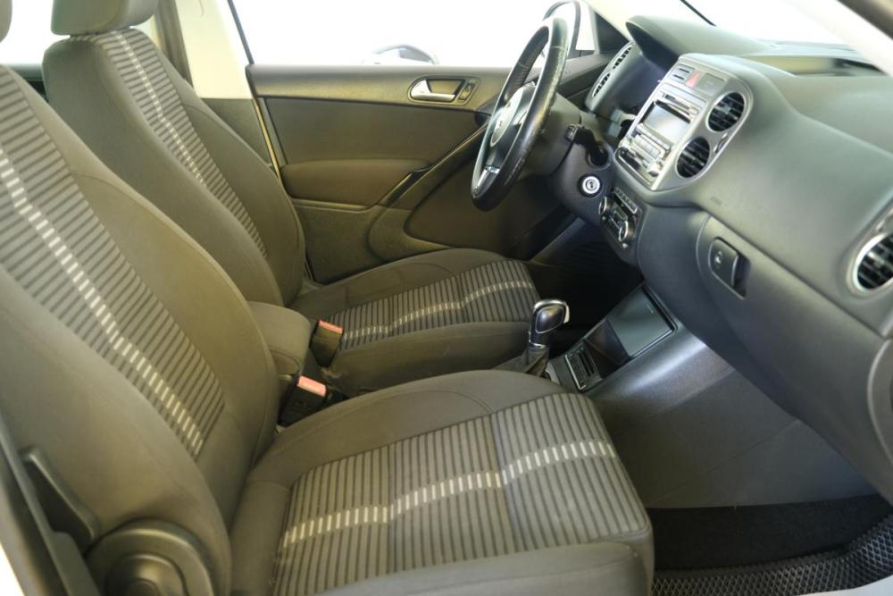 Volkswagen Tiguan I Омск  - изображение 19