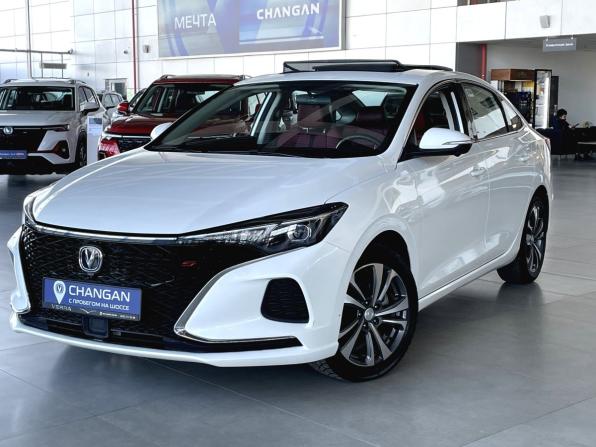 Changan Eado Plus с пробегом 2024 года, цена 1 700 000 рублей, 14585 км, седан, Автокод Объявления
