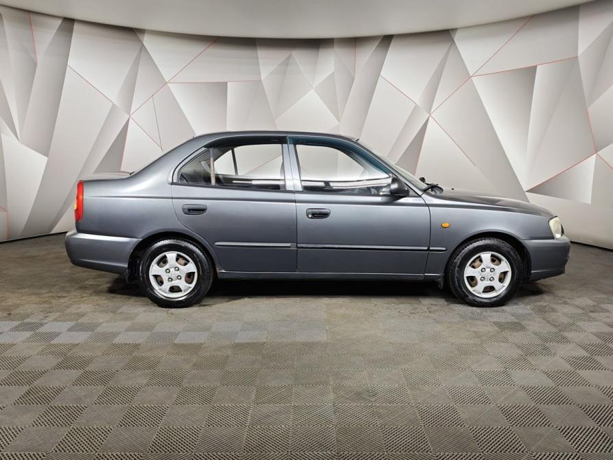 Hyundai Accent II Москва  - изображение 6
