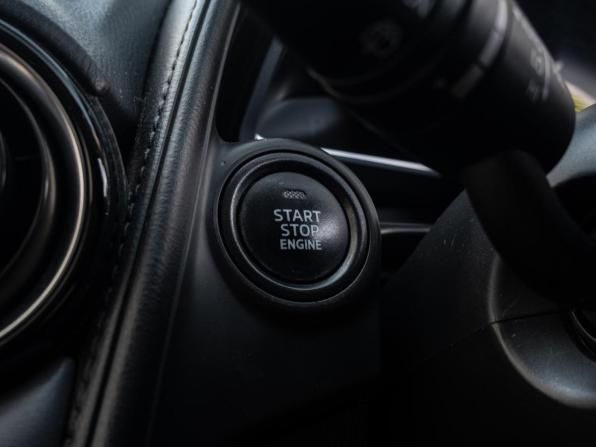 Mazda CX-3 I Рестайлинг с пробегом 2018 года, цена 1 855 000 рублей, 140856 км, внедорожник, Автокод Объявления