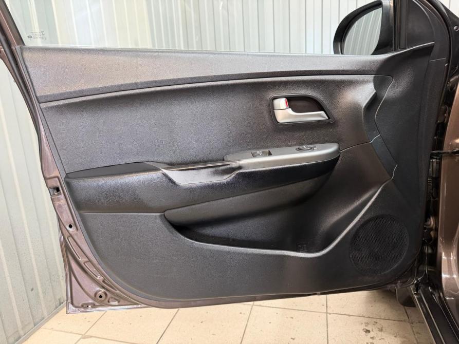 Kia Rio III Магнитогорск  - изображение 13