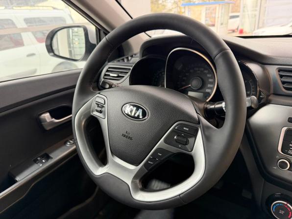 Kia Rio III Рестайлинг с пробегом 2016 года, цена 1 105 000 рублей, 158742 км, седан, Автокод Объявления