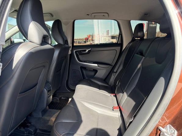 Volvo XC60 I Рестайлинг с пробегом 2015 года, цена 1 620 000 рублей, 205600 км, внедорожник, Автокод Объявления
