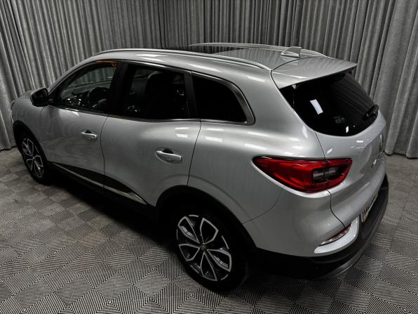 Renault Kadjar I Рестайлинг с пробегом 2019 года, цена 1 450 000 рублей, 240889 км, внедорожник, Автокод Объявления