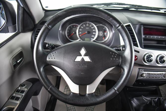 Mitsubishi L200 IV с пробегом 2012 года, цена 1 649 000 рублей, 314500 км, offers.body_type.unknown, Автокод Объявления