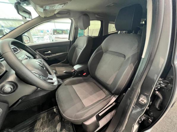 Renault Duster II с пробегом 2021 года, цена 1 795 000 рублей, 130983 км, внедорожник, Автокод Объявления