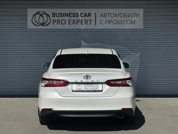 Toyota Camry VIII (XV70) с пробегом 2019 года, цена 2 750 000 рублей, 211085 км, седан, Автокод Объявления