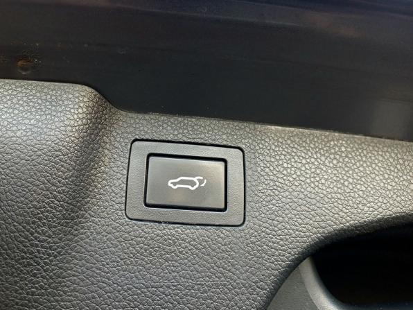 Hyundai Santa Fe III Рестайлинг с пробегом 2015 года, цена 1 499 000 рублей, 287848 км, внедорожник, Автокод Объявления