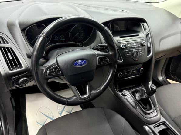Ford Focus III Рестайлинг с пробегом 2018 года, цена 1 410 000 рублей, 54840 км, хэтчбек, Автокод Объявления