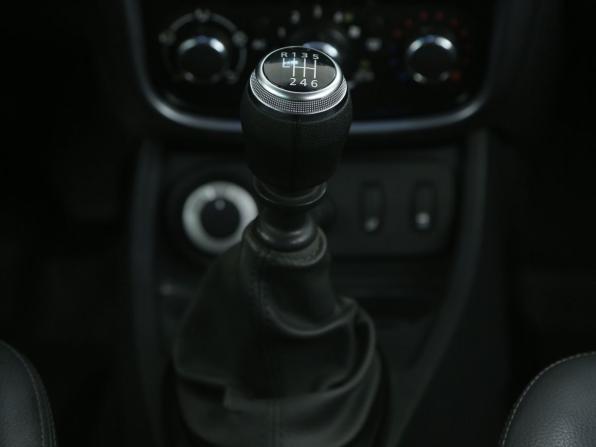 Renault Duster I с пробегом 2013 года, цена 909 000 рублей, 134000 км, внедорожник, Автокод Объявления
