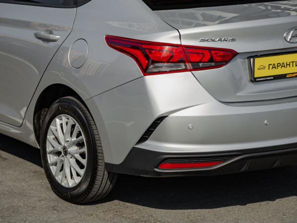 Hyundai Solaris II Рестайлинг с пробегом 2020 года, цена 1 605 000 рублей, 102000 км, седан, Автокод Объявления