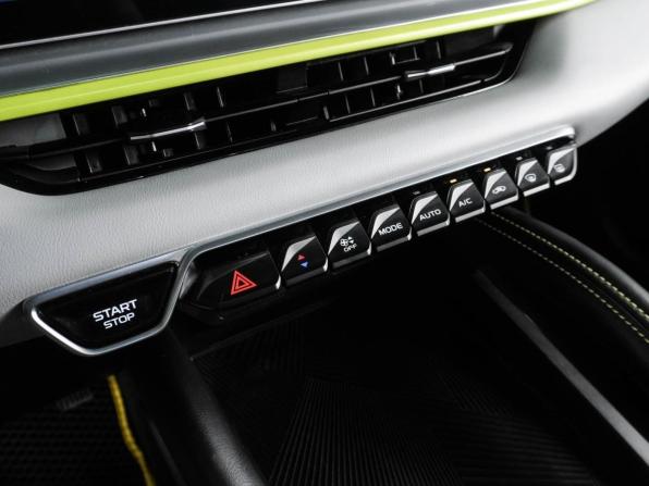 Geely Coolray I Рестайлинг с пробегом 2023 года, цена 1 999 000 рублей, 45863 км, внедорожник, Автокод Объявления