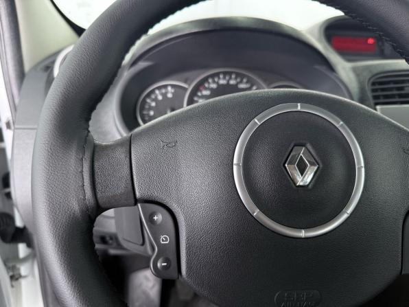 Renault Kangoo II с пробегом 2011 года, цена 579 000 рублей, 331920 км, компактвэн, Автокод Объявления