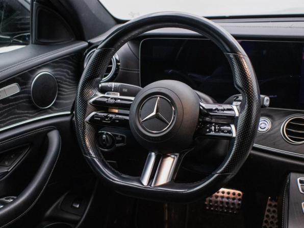 Mercedes-Benz E-Класс V (W213 S213 C238) Рестайлинг с пробегом 2021 года, цена 3 997 000 рублей, 124000 км, седан, Автокод Объявления