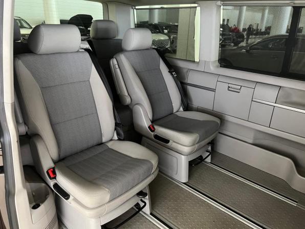 Volkswagen Multivan T6 с пробегом 2015 года, цена 2 860 000 рублей, 175974 км, минивэн, Автокод Объявления