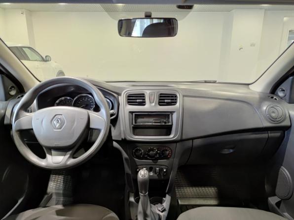 Renault Logan II с пробегом 2018 года, цена 710 000 рублей, 131769 км, седан, Автокод Объявления