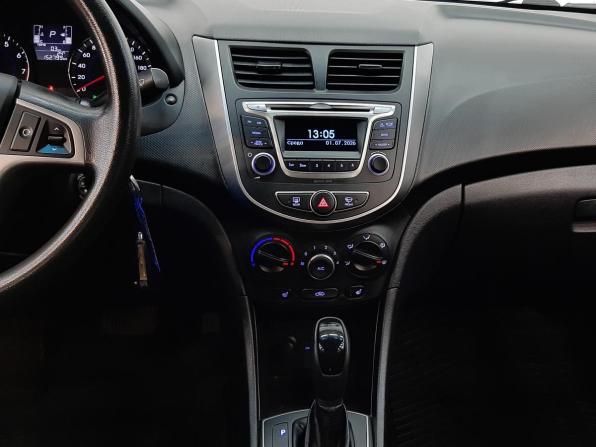 Hyundai Solaris I Рестайлинг с пробегом 2014 года, цена 850 000 рублей, 152798 км, седан, Автокод Объявления