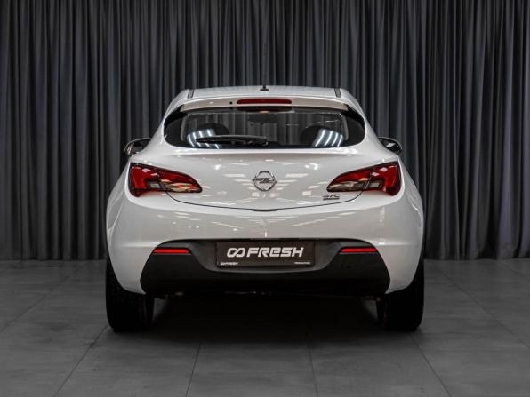 Opel Astra J Рестайлинг с пробегом 2013 года, цена 875 000 рублей, 150766 км, хэтчбек, Автокод Объявления