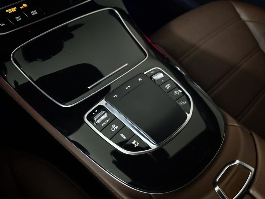 Mercedes-Benz E-Класс AMG V (W213) Рестайлинг Москва  - изображение 26