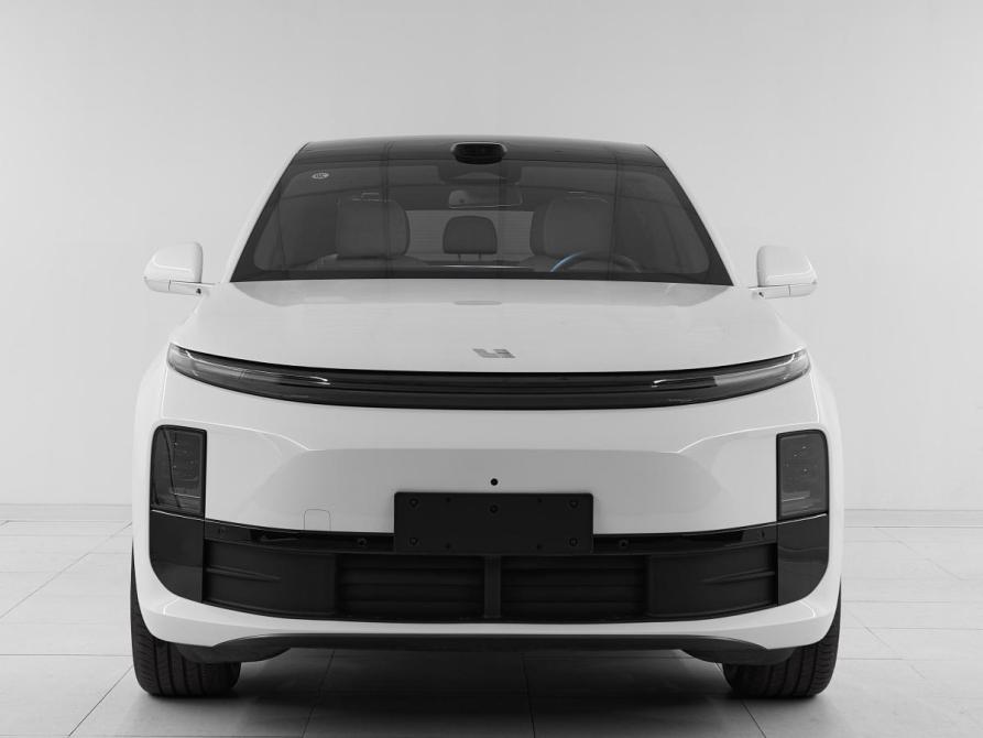 Li Auto (Lixiang) L6 Москва  - изображение 2
