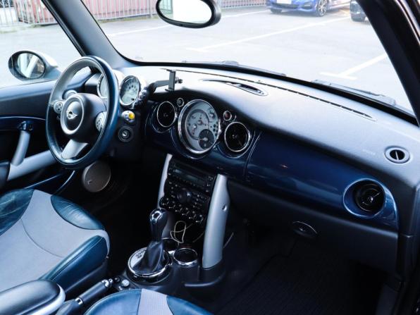 Mini Hatch I (R50) с пробегом 2006 года, цена 730 000 рублей, 187844 км, хэтчбек, Автокод Объявления